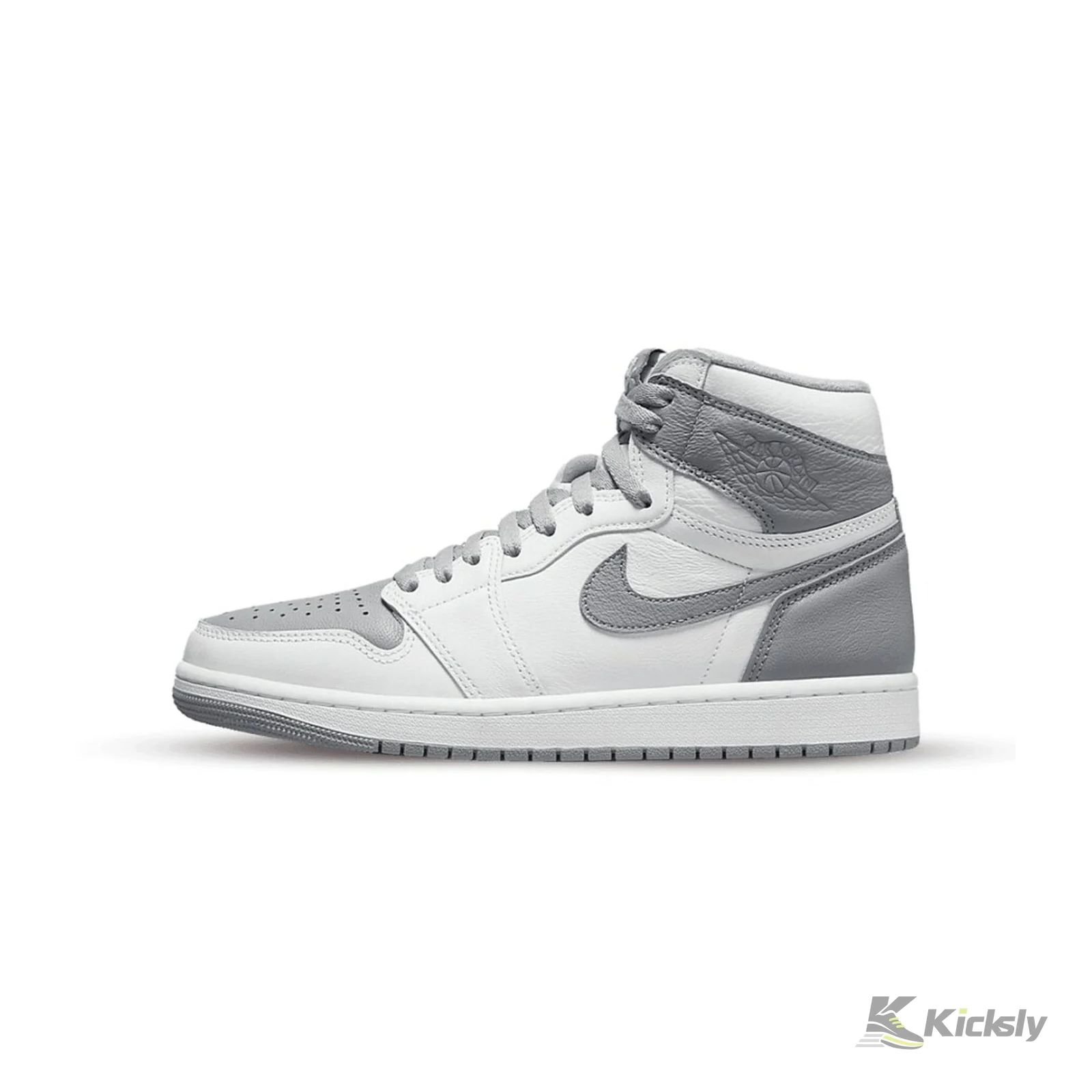 Jordan 1 Retro High OG "Stealth"