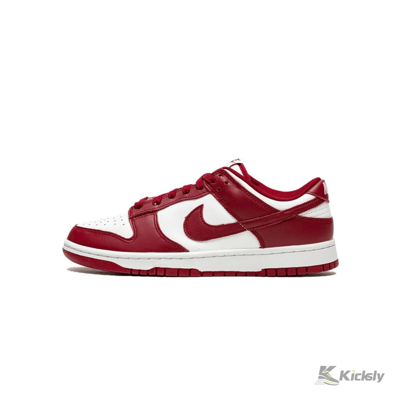 Nike Dunk Low "Team Red"