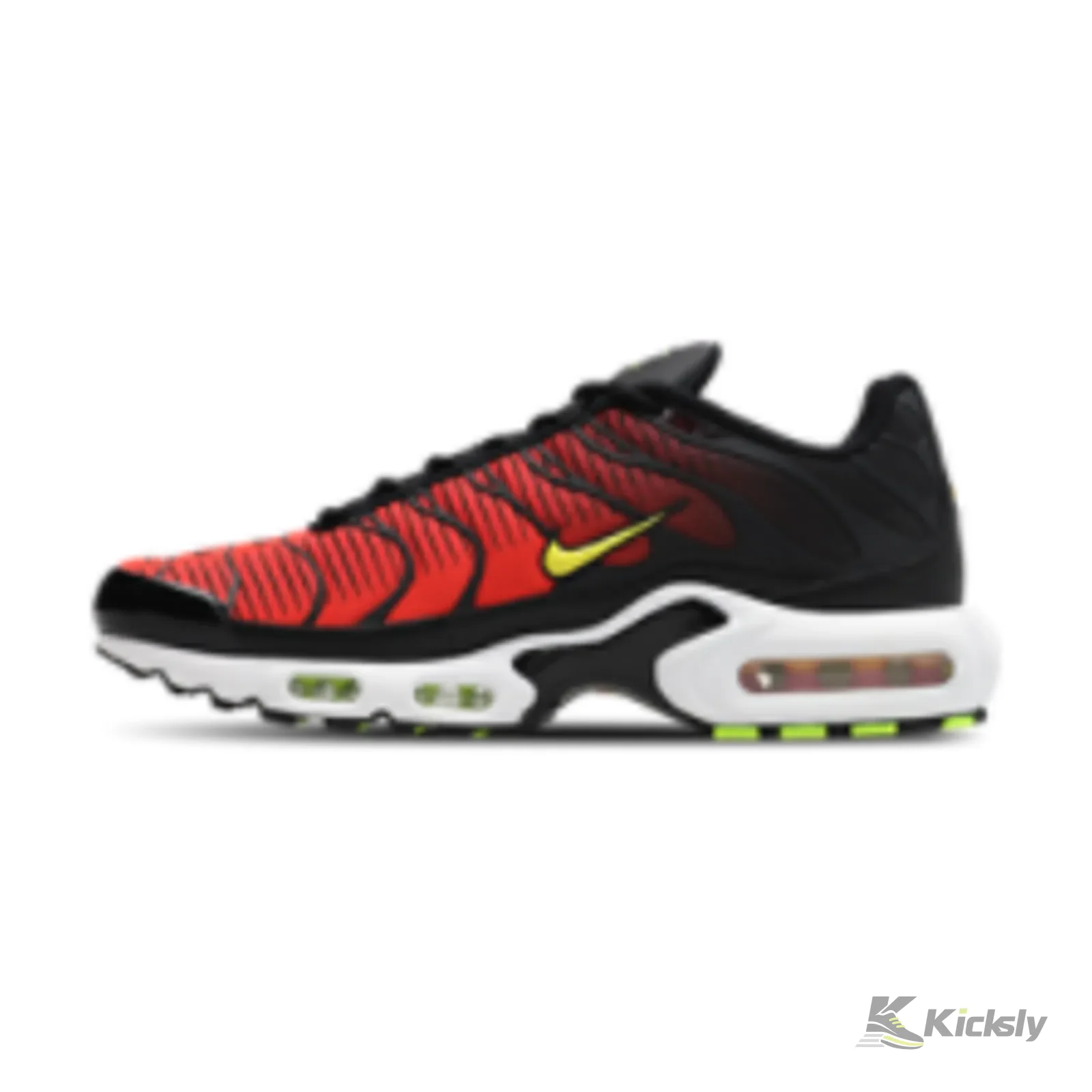 Nike Air Max Plus Light Crimson
