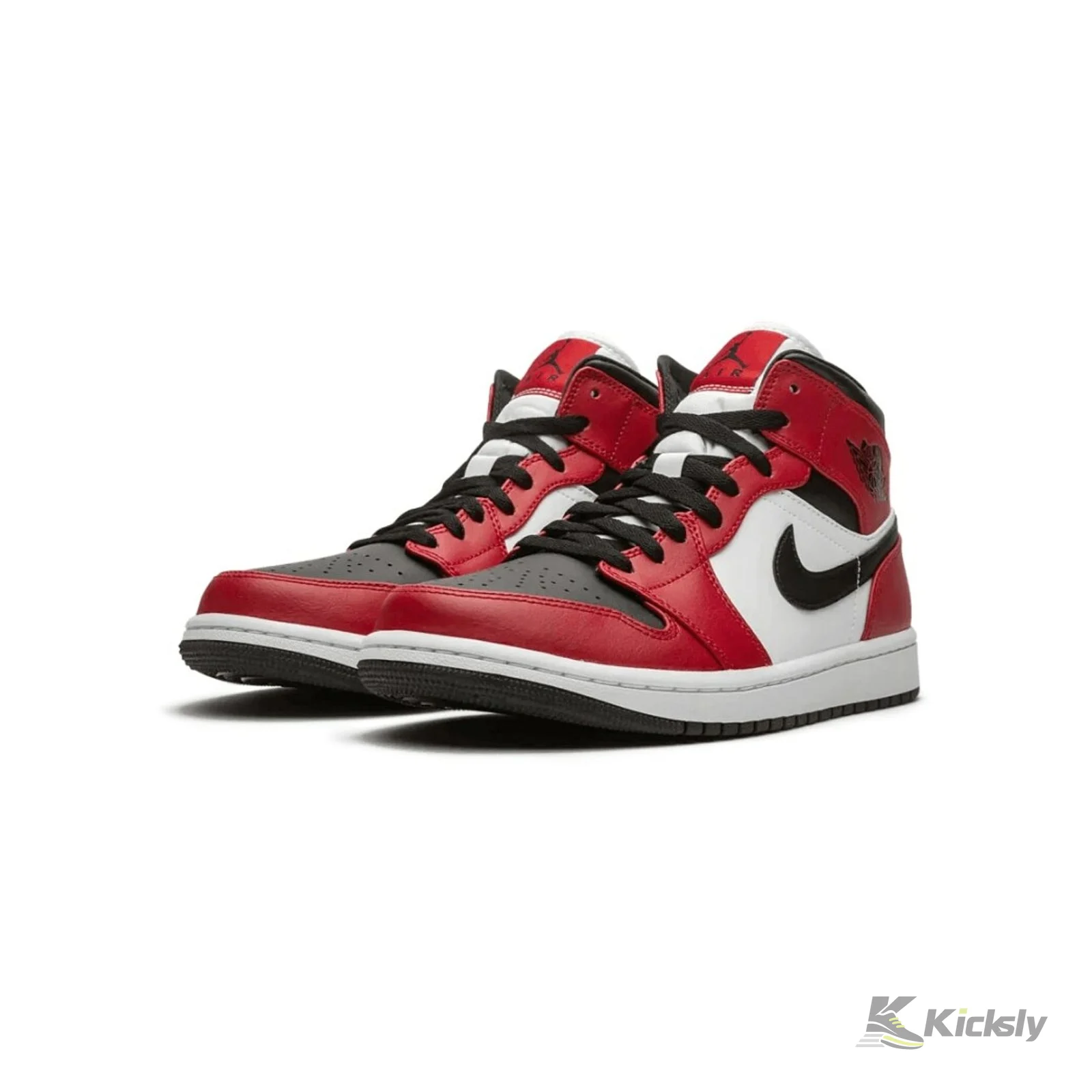Jordan 1 Mid "Chicago Black Toe" 2