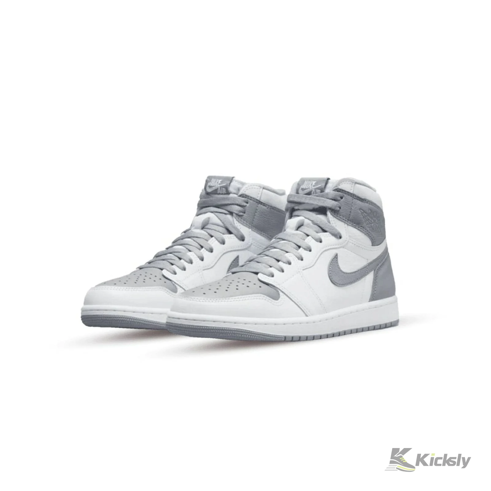 Jordan 1 Retro High OG "Stealth" 2