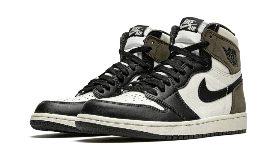 Jordan 1 Retro High "Dark Mocha" 2