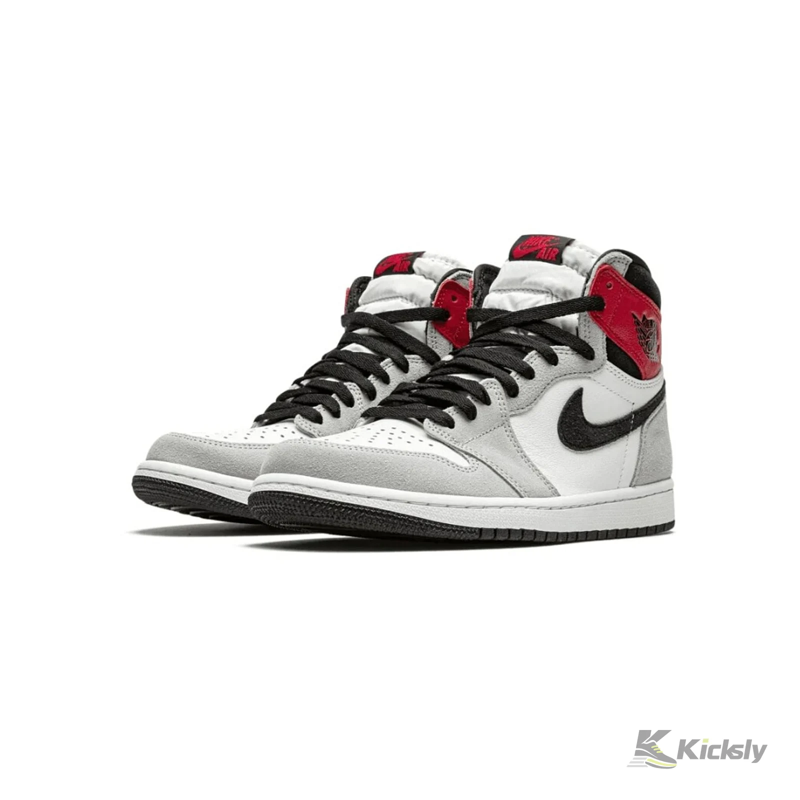 Jordan 1 Retro High "Light Smoke Grey" 2