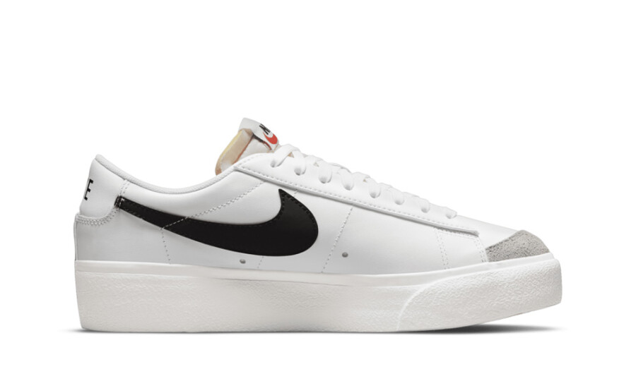 Nike Blazer Low Platform White Black (W) 2