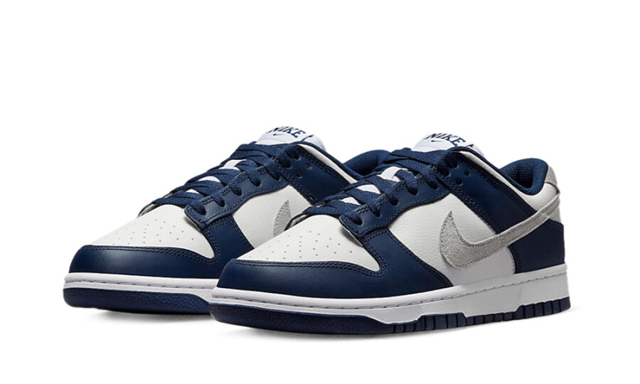 Nike Dunk Low "Summit White Midnight Navy" 2