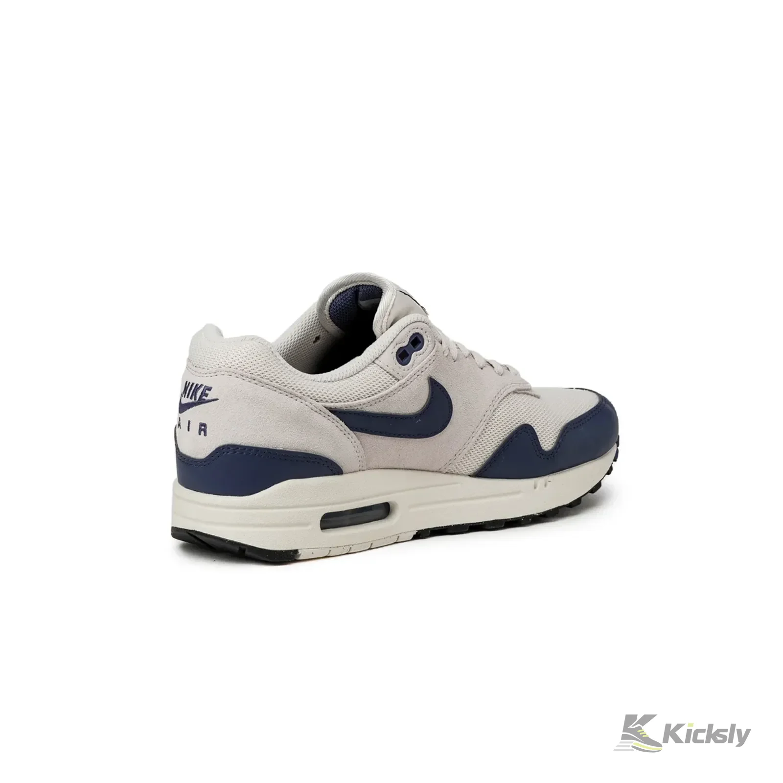 Nike Air Max 1  Essential Phantom Sanded Purple 2