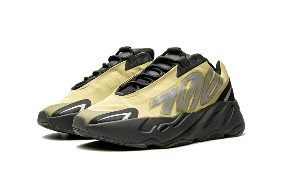 Yeezy Boost 700 MNVN Resin 2