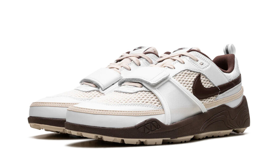 Nike Zoom Field Jaxx "Travis Scott Light Chocolate" 2