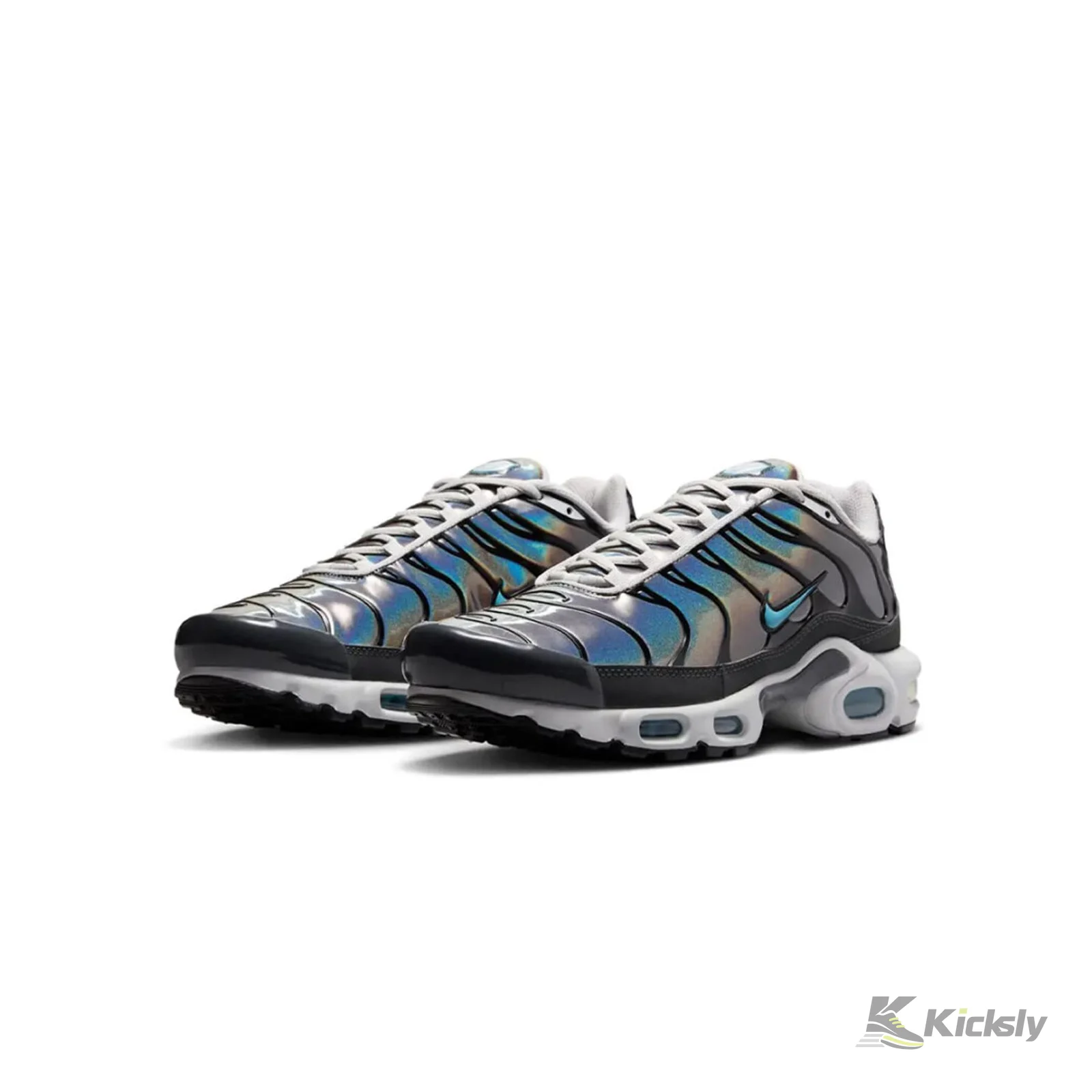 Nike Air Max Plus "Iridescent" 2