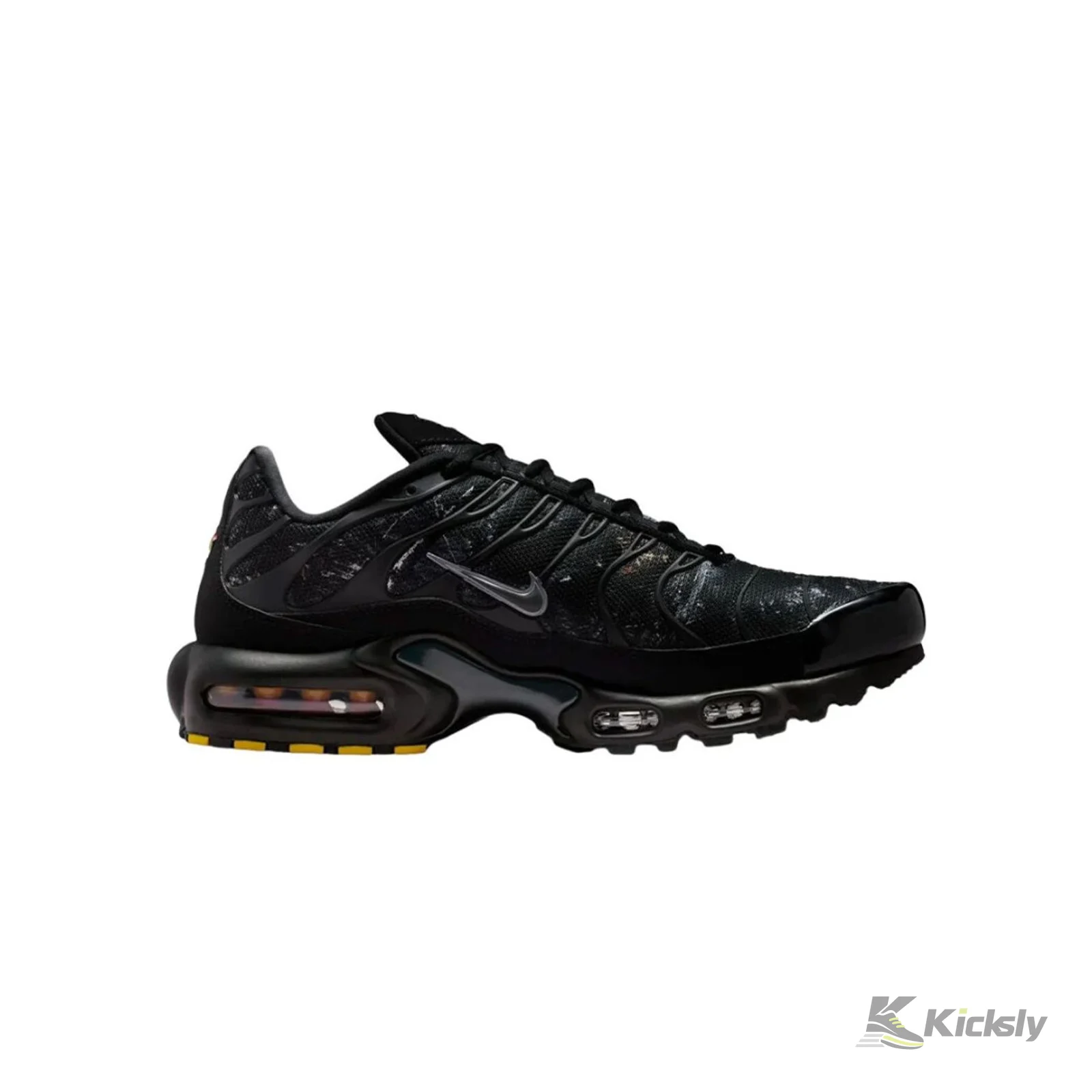 Nike Air Max Plus Black Wood Camo 2