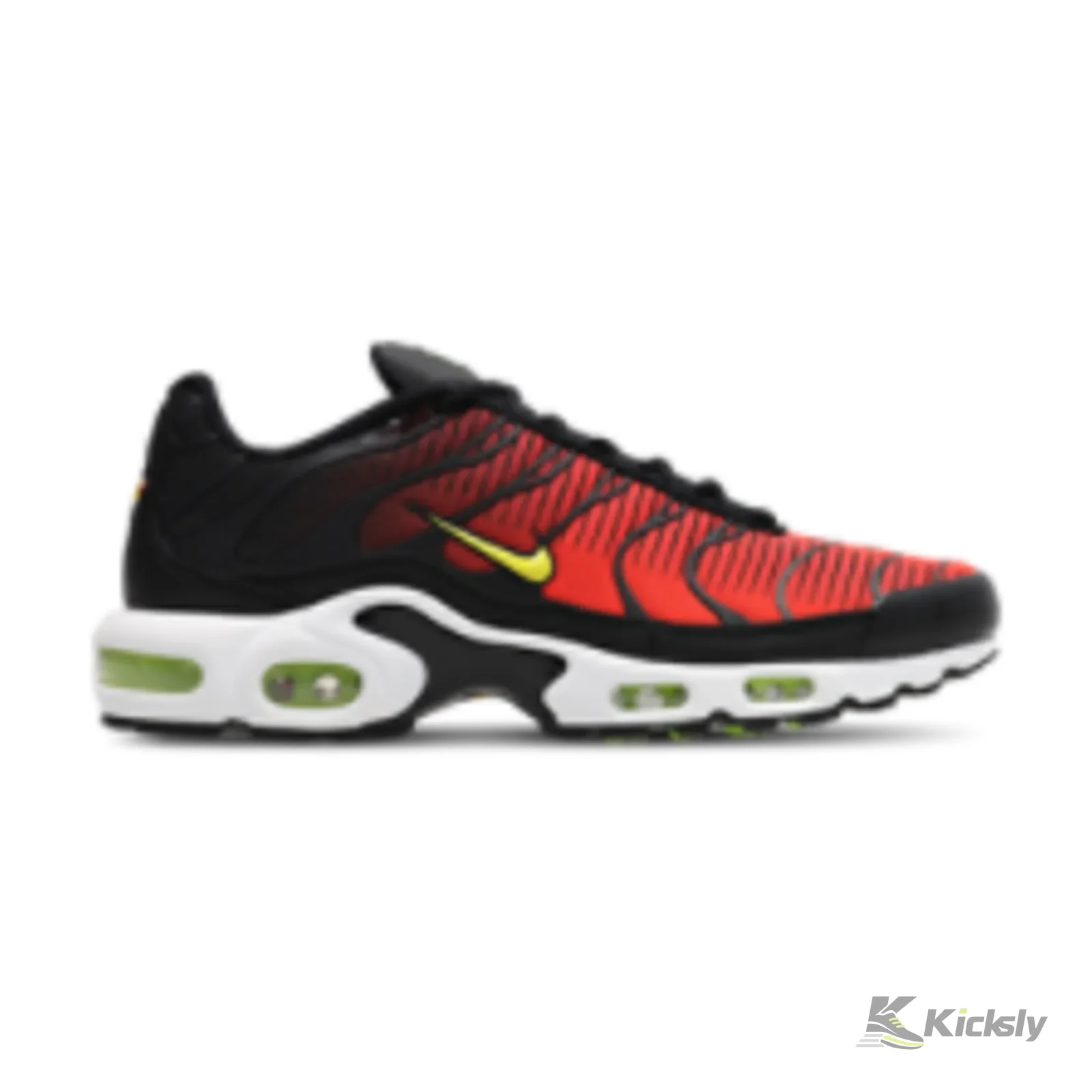 Nike Air Max Plus Light Crimson 2