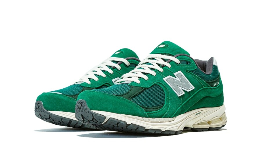 New Balance 2002R Nightwatch Green 2