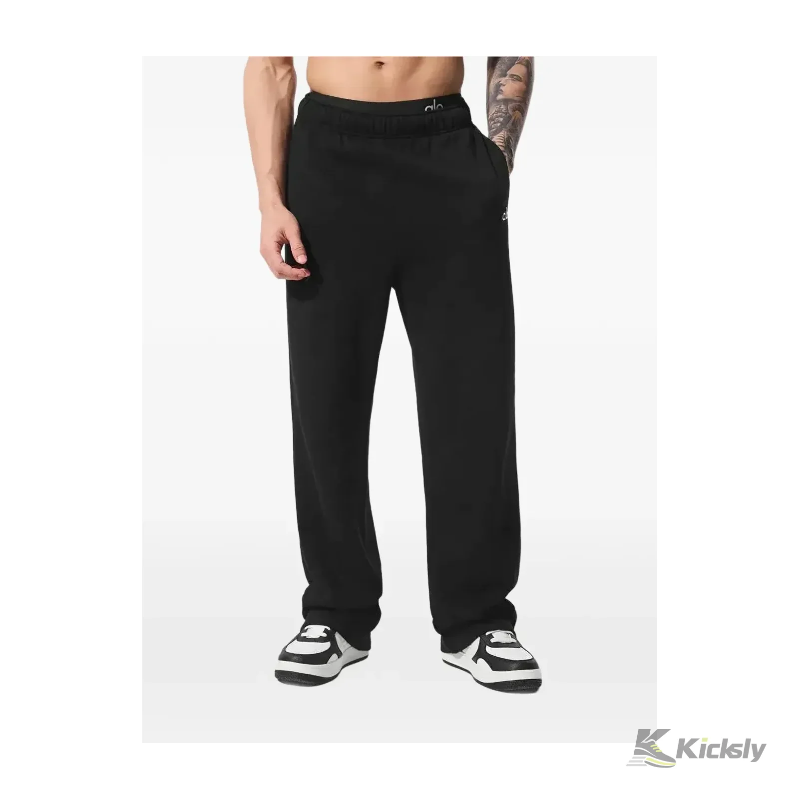 Alo Yoga Accolade straight leg sweatpants Black 2