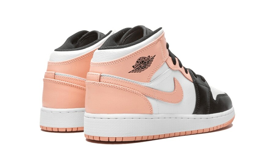 Jordan 1 Mid "Arctic Orange" (GS) 3