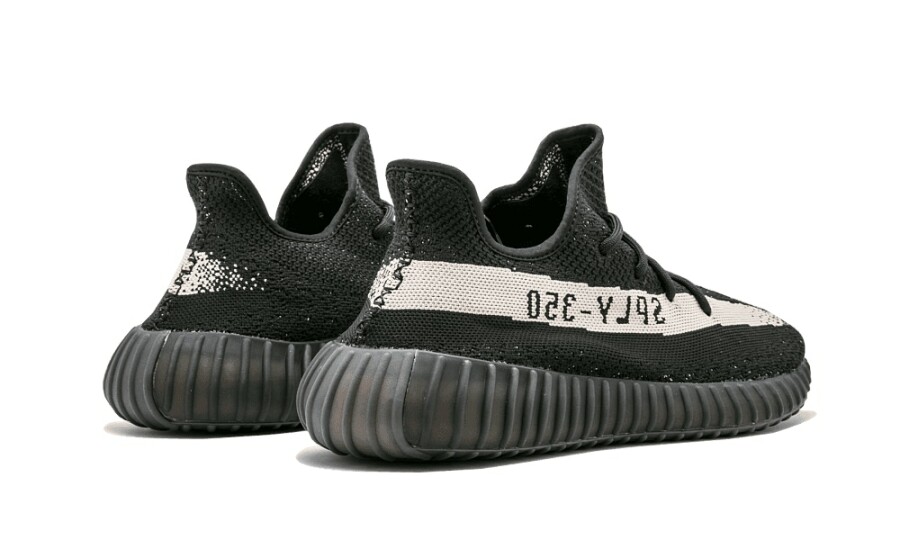 Yeezy Boost 350 V2 "Oreo" 3