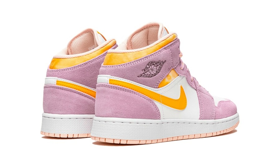 Jordan 1 Mid SE "Arctic Pink" (GS) 3
