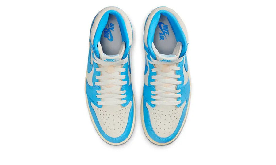 Jordan 1 Retro High OG "UNC Reimagined" 3