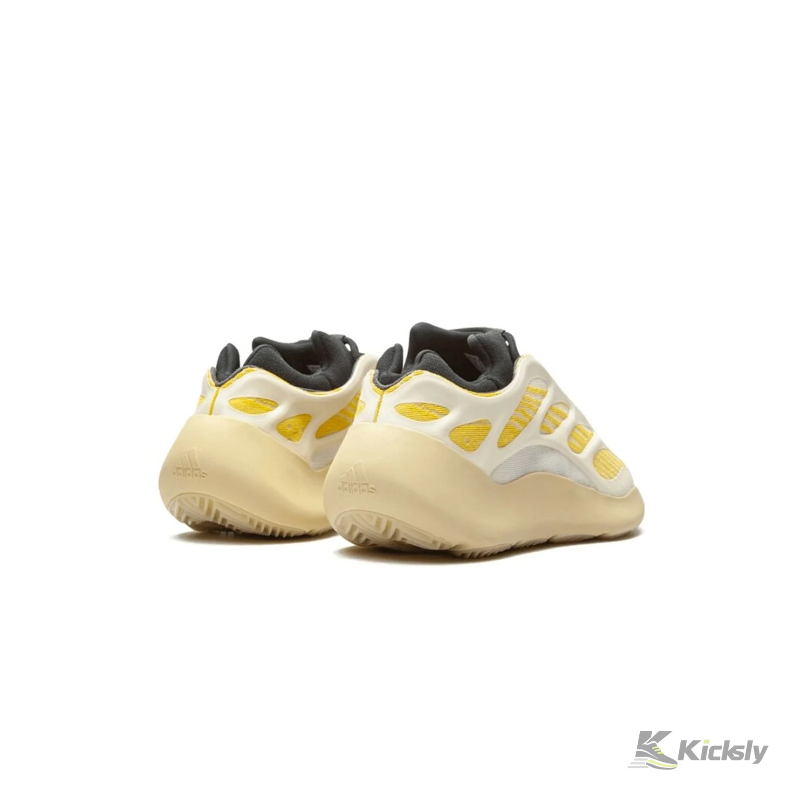 Yeezy Boost 700 V3 'Safflower' 3