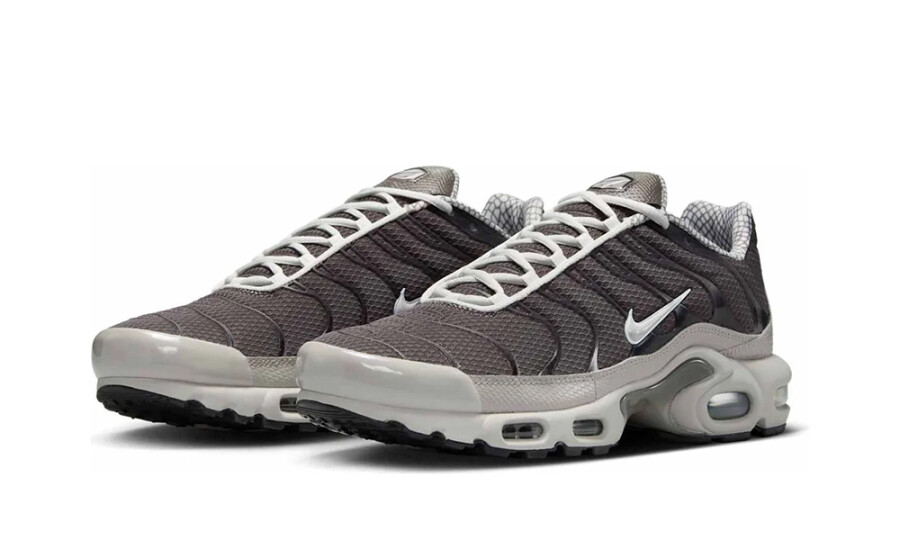 Nike Air Max Plus "Year of the Snake" 3