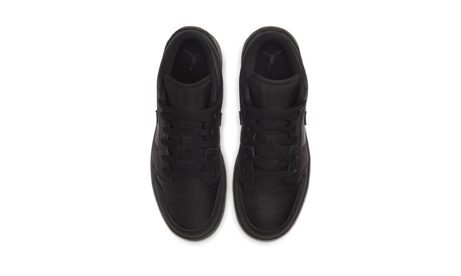 Jordan 1 Low Tumbled Leather Black (GS) 4