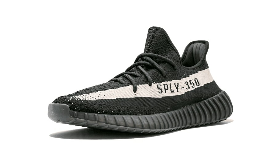 Yeezy Boost 350 V2 "Oreo" 4