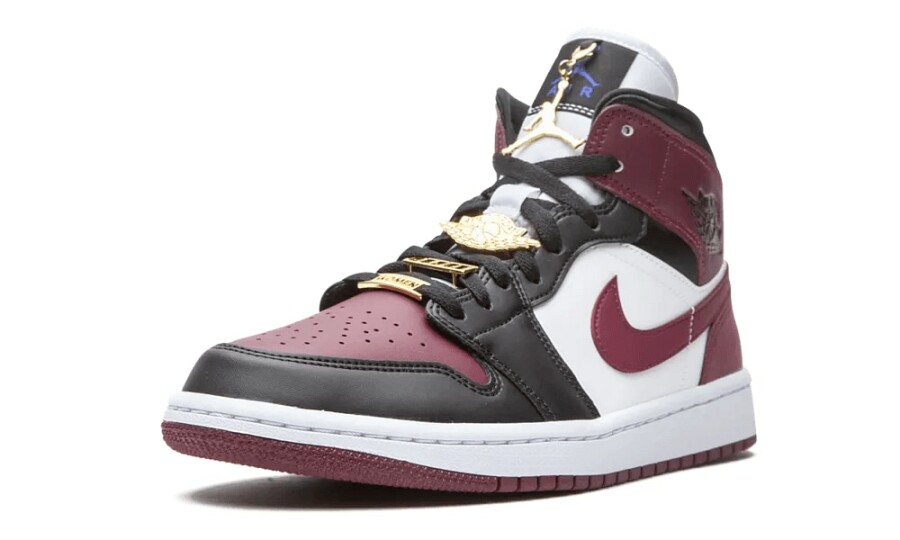 Jordan 1 Mid SE "Black Dark Beetroot " 4