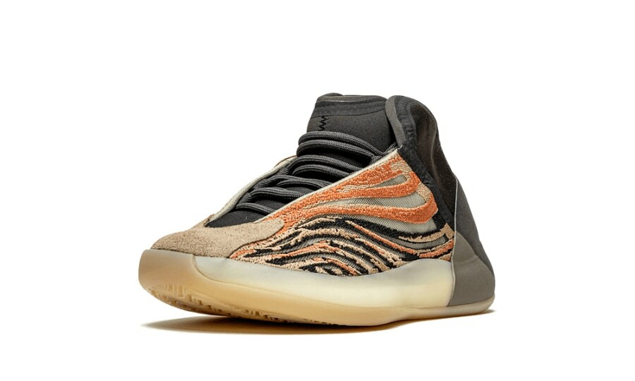 Yeezy QNTM 'Flash Orange' 4