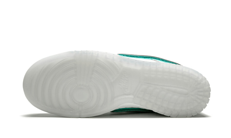 Nike SB Dunk Low Diamond Supply Co. White Diamond 5