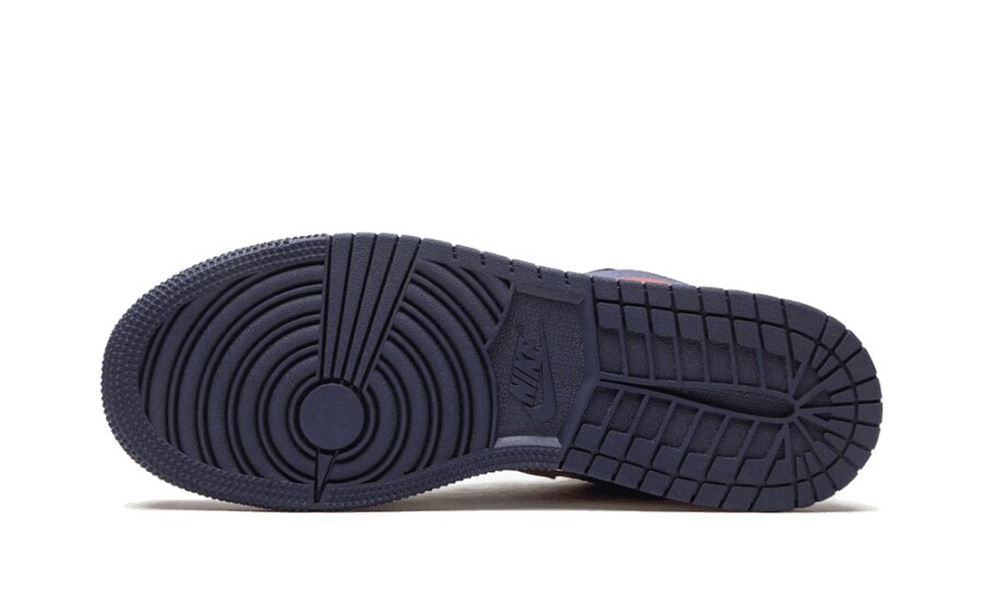 Air Jordan 1 Low USA (GS) 5
