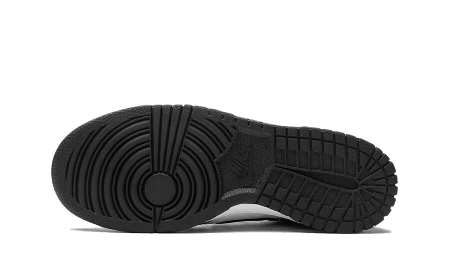 Nike Dunk Low Retro "Black/White" (GS) 5