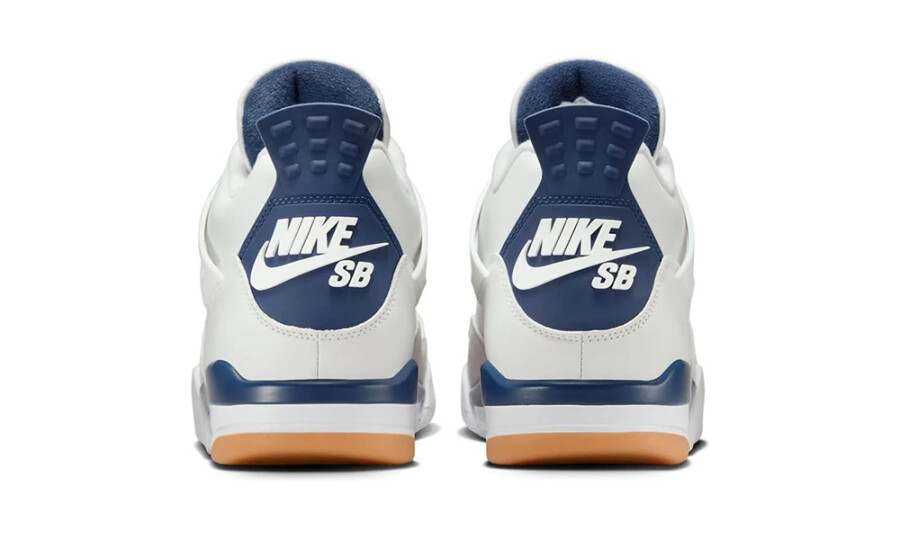 Nike SB x Jordan 4 Retro "Navy" 5