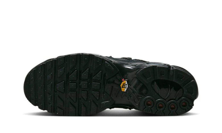 Nike Air Max Plus "Toggle Black Reflective" 5