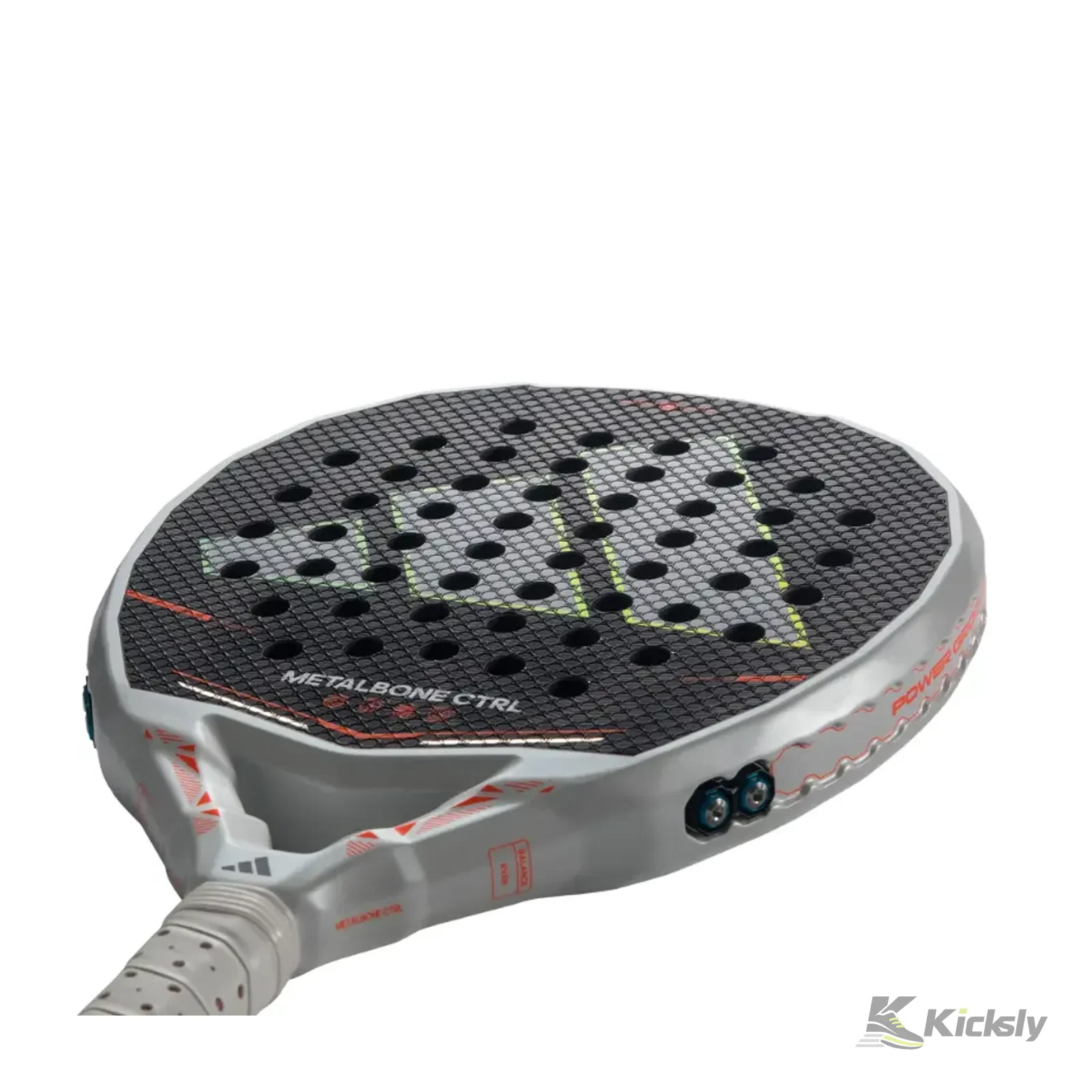 Adidasa Metalbone CTRL 2026 5