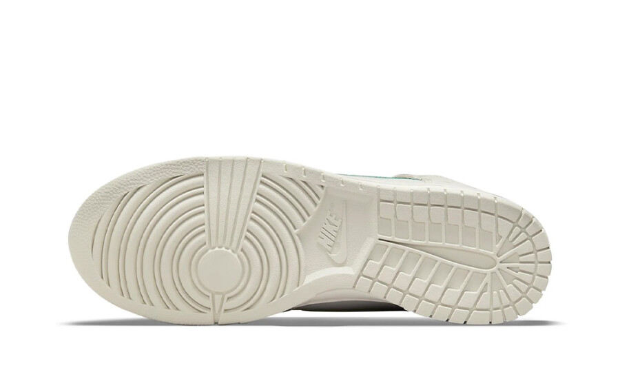 Nike Dunk High First Use Sail 6