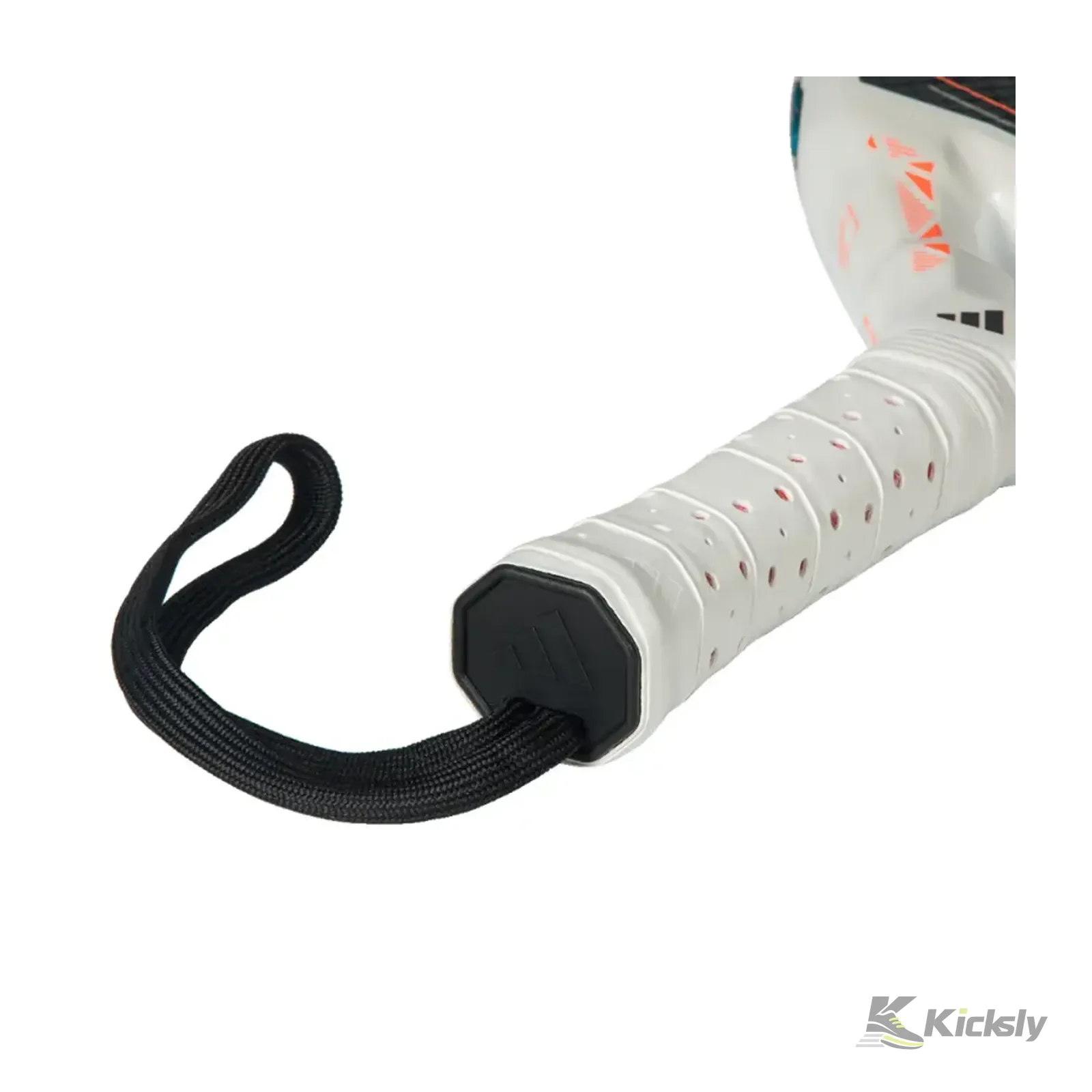 Adidasa Metalbone CTRL 2026 7